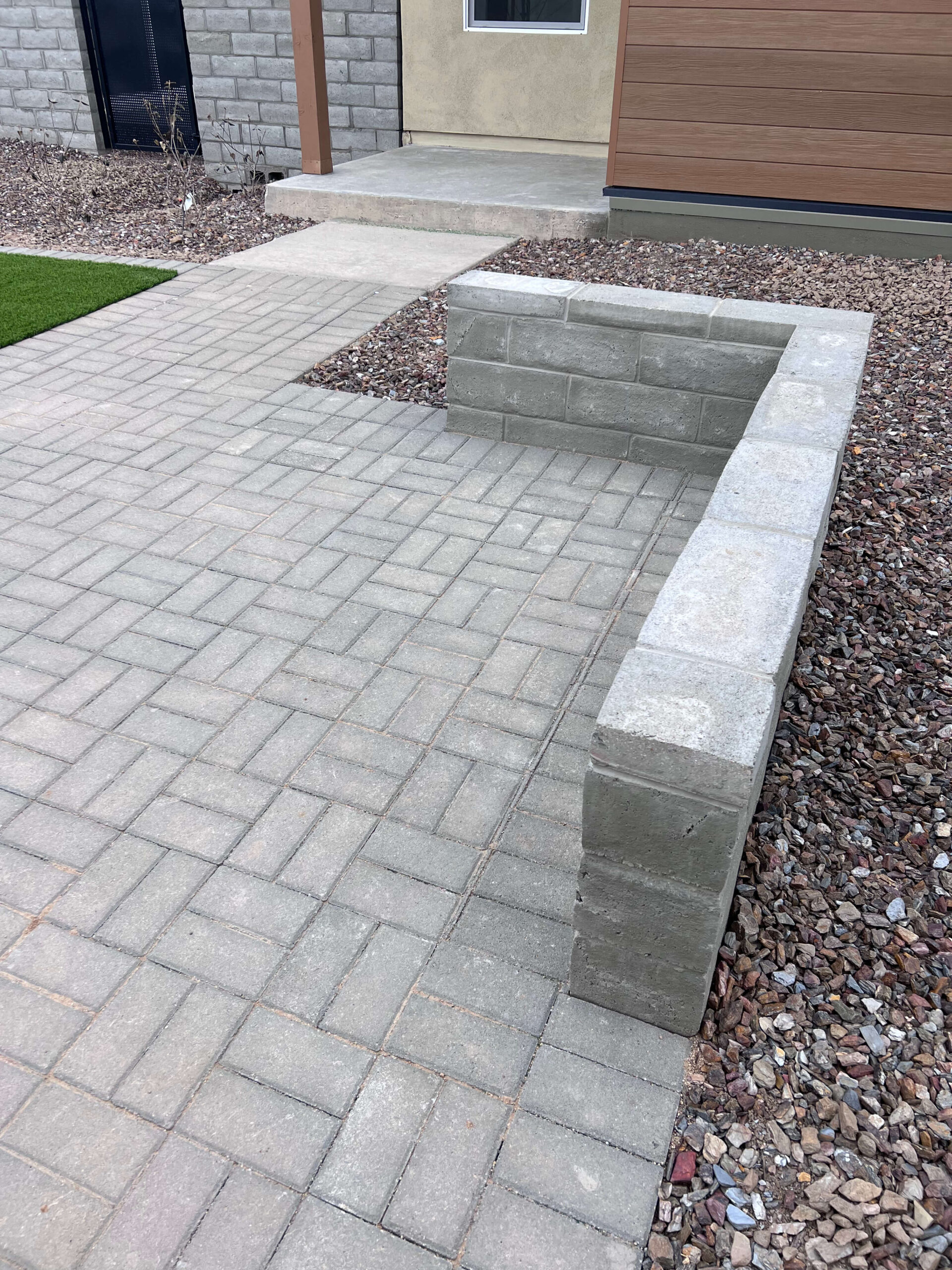 Hardscaping experts from K-ler Landworks building patios and walkways in Clarkdale, AZ