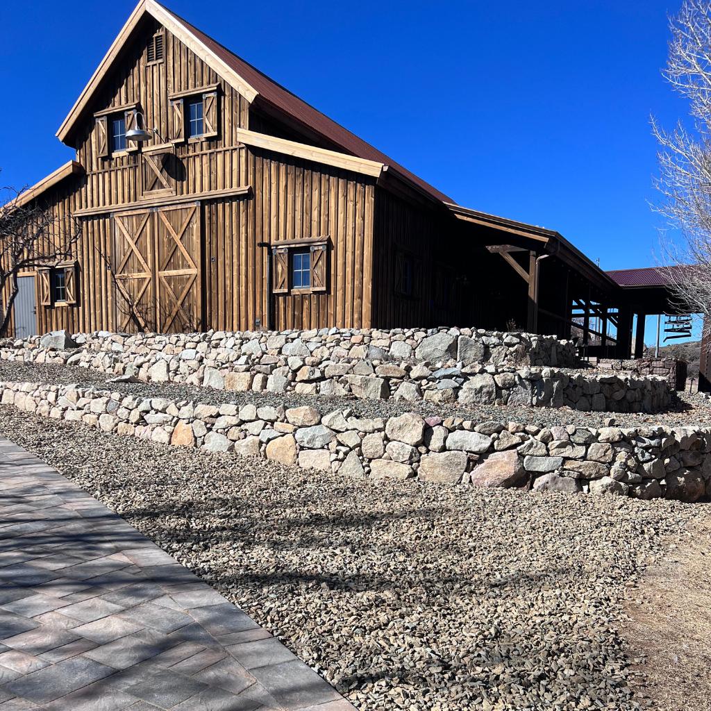 Custom retaining walls in Camp Verde, AZ